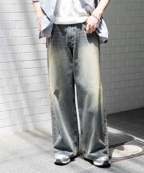 SENSE OF PLACE by URBAN RESEARCH（センスオブプレイスバイアーバンリサーチ）の「『ユニセックス』ヴィンテージライクデニムワイドパンツ（デニムパンツ・メンズ・ブラック/インディゴブルー・LARGE/MEDIUM）」の4枚目の写真