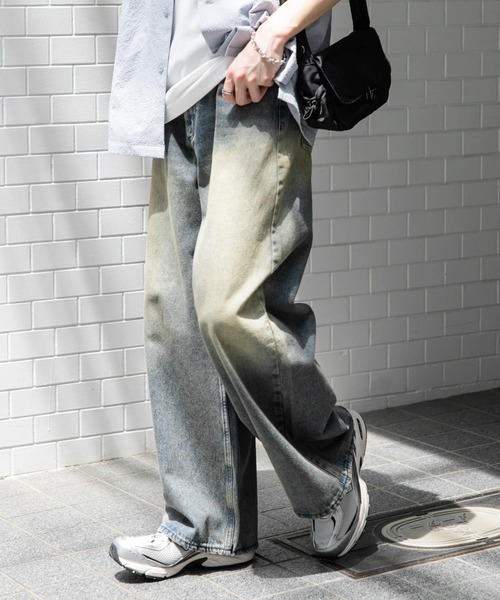 SENSE OF PLACE by URBAN RESEARCH（センスオブプレイスバイアーバンリサーチ）の「『ユニセックス』ヴィンテージライクデニムワイドパンツ（デニムパンツ・メンズ・ブラック/インディゴブルー・LARGE/MEDIUM）」の7枚目の写真