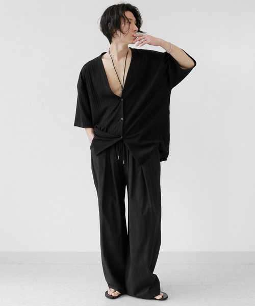 minsobi(ミンソビ)の「半袖セミシアーニットカーディガン(カーディガン/ボレロ・メンズ・ブラック/ホワイト・FREE)」の4枚目の写真