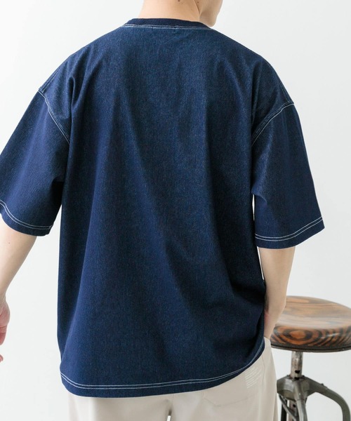 ITEMS URBANRESEARCH（アイテムズ アーバンリサーチ）の「ワンポイント刺繍クルーネックデニムTシャツ（Tシャツ/カットソー・メンズ・ブラック/ブルー/ネイビー・MEDIUM/LARGE）」の17枚目の写真
