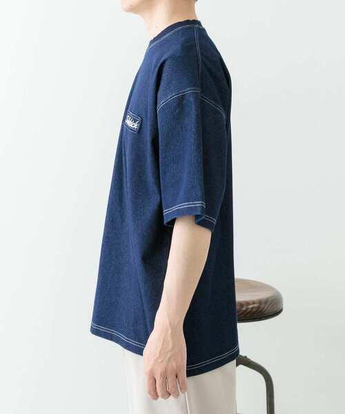 ITEMS URBANRESEARCH（アイテムズ アーバンリサーチ）の「ワンポイント刺繍クルーネックデニムTシャツ（Tシャツ/カットソー・メンズ・ブラック/ブルー/ネイビー・MEDIUM/LARGE）」の20枚目の写真