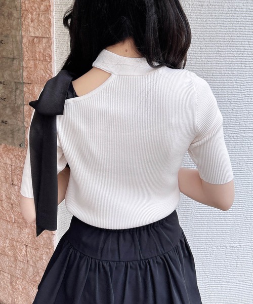 INGNI(イング)の「ワンショルシアーリボン半袖ニット(ニット/セーター・レディース・ふじ色系1/ピンク系2/ブラック×ホワイト/ホワイト×ブラック・M)」の7枚目の写真