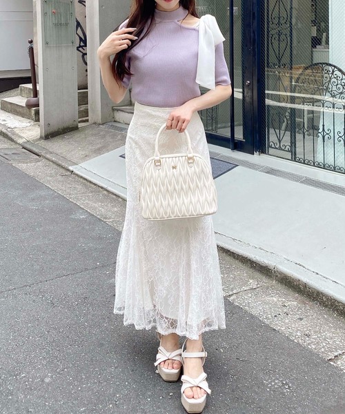 INGNI(イング)の「ワンショルシアーリボン半袖ニット(ニット/セーター・レディース・ふじ色系1/ピンク系2/ブラック×ホワイト/ホワイト×ブラック・M)」の22枚目の写真