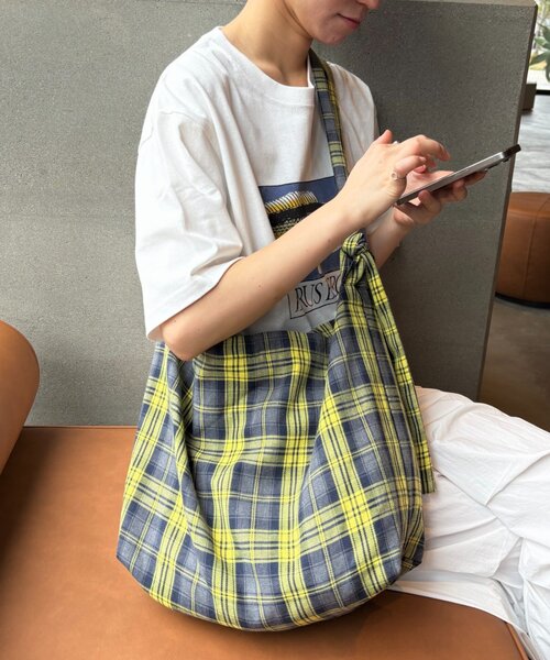 セール】【UNISEX】チェック柄ショルダーバッグ（ショルダー