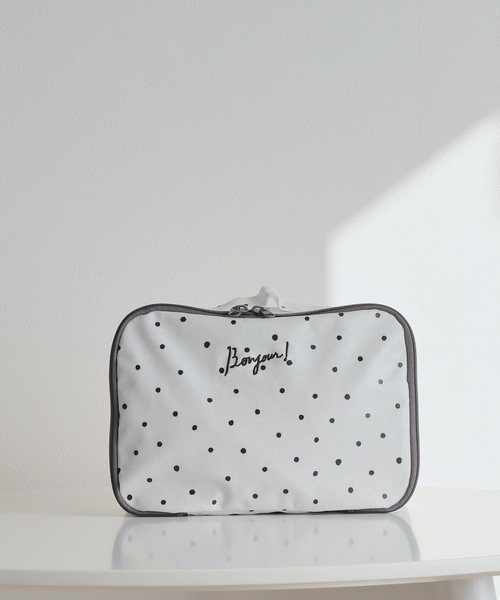 IENA ENFANT(イエナアンファン)の「《追加》【BASIC】トラベルポーチ SMALL baby-kids(ポーチ・レディース・ホワイト系その他/ホワイト/ブラック/ブラック系その他・FREE)」の2枚目の写真