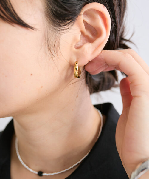 RIVE DROITE（リヴドロワ）の「【R.good（アールドットグッド）】サークルピアス（ピアス（両耳用）・レディース・ゴールド/シルバー・FREE）」の2枚目の写真