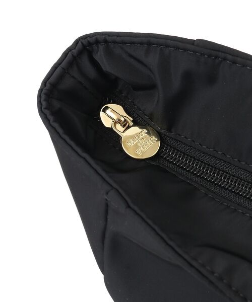 Maison de FLEUR（メゾンドフルール）の「フロントリボンキャリーオンバッグ（トートバッグ・レディース・ブラック/ピンク系その他3・FREE）」の11枚目の写真