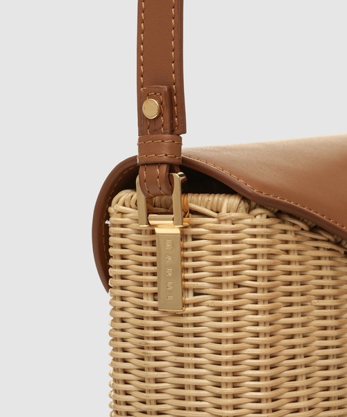 MARNI マルニ●Midollino ラタン編み×レザークロスボディバッグ Natural rattan Midollino crossbody bag | Marni