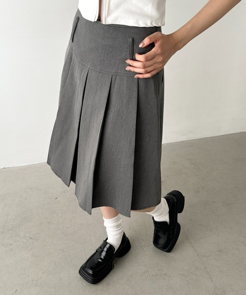 Bamm（バム）の「【2サイズ展開】ミディ丈プリーツスカート（スカート・レディース・グレー/ブラック/チャコールグレー/ブラウン・M/L）」の12枚目の写真