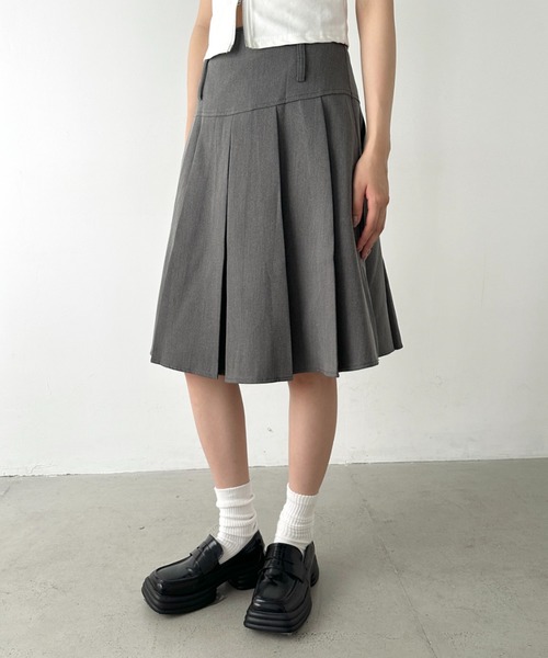 Bamm（バム）の「【2サイズ展開】ミディ丈プリーツスカート（スカート・レディース・グレー/ブラック/チャコールグレー/ブラウン・M/L）」の17枚目の写真