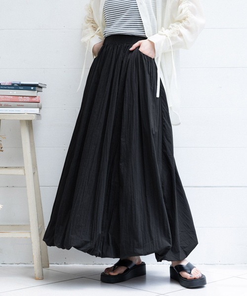 RAGEBLUE（レイジブルー）の「バルーンロングスカート2（スカート・レディース・ブラック/ホワイト・FREE）」の2枚目の写真