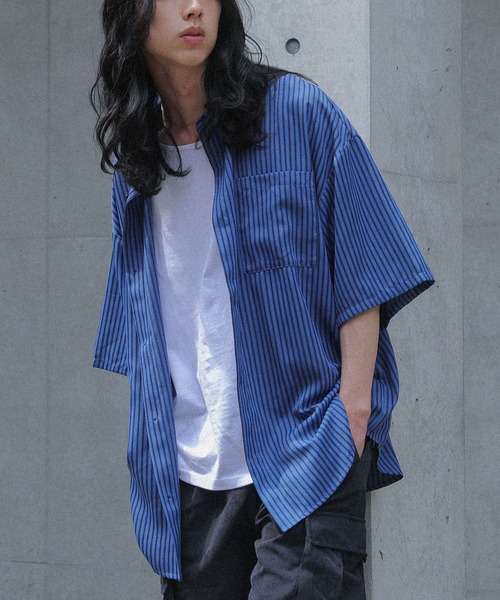 MDR(エムディアール)の「マルチストライプ柄レギュラーカラー半袖シャツ(シャツ/ブラウス・メンズ・ブルー/オフホワイト/グレー・L/M)」の3枚目の写真