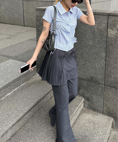 sedacle girl(セダクルガール)の「アシンメトリーシャーリングシャツ(シャツ/ブラウス・レディース・ライトブルー/オフホワイト/サックスブルー・MEDIUM/SMALL)」の11枚目の写真