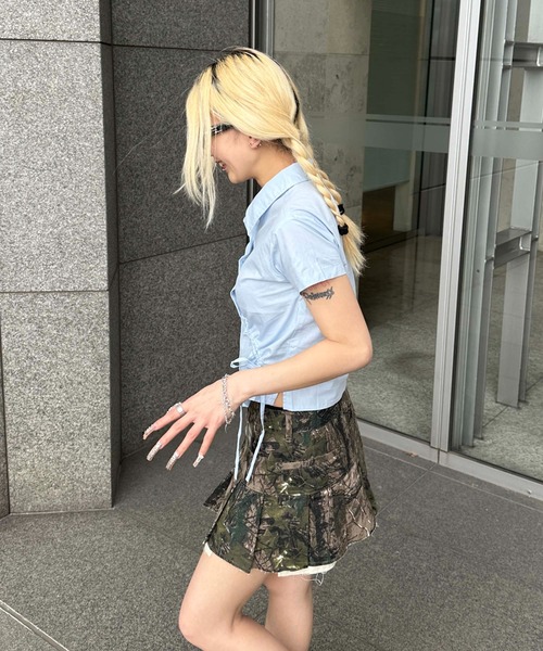 sedacle girl(セダクルガール)の「アシンメトリーシャーリングシャツ(シャツ/ブラウス・レディース・ライトブルー/オフホワイト/サックスブルー・MEDIUM/SMALL)」の15枚目の写真