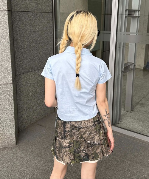 sedacle girl(セダクルガール)の「アシンメトリーシャーリングシャツ(シャツ/ブラウス・レディース・ライトブルー/オフホワイト/サックスブルー・MEDIUM/SMALL)」の17枚目の写真