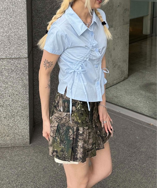 sedacle girl(セダクルガール)の「アシンメトリーシャーリングシャツ(シャツ/ブラウス・レディース・ライトブルー/オフホワイト/サックスブルー・MEDIUM/SMALL)」の13枚目の写真