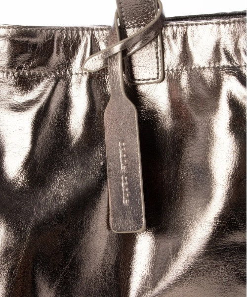 cache cache（カシュ カシュ）の「cache cache カシュカシュ ソフトメタリックショッパー（トートバッグ・レディース・シルバー系その他/シルバー・FREE）」の9枚目の写真