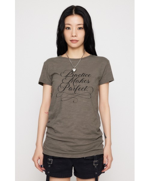 LAGUA GEM(ラグアジェム)の「MESSAGE SLAB チュニック(Tシャツ/カットソー・レディース・アイボリー/ブラック/チャコールグレー・FREE)」の16枚目の写真