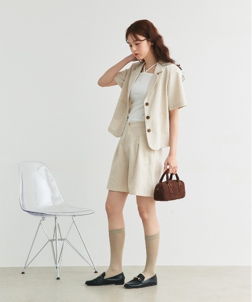 ad thie(アドティエ)の「リネンライク タックハーフパンツ(その他パンツ・レディース・ベージュ/ダークブラウン/ブラック/ナチュラル・FREE)」の9枚目の写真