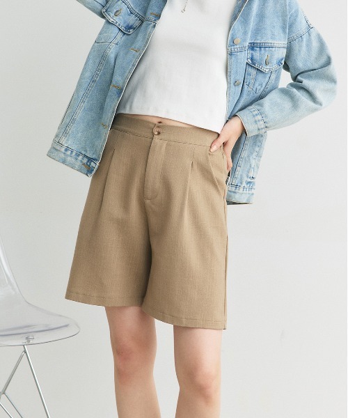 ad thie(アドティエ)の「リネンライク タックハーフパンツ(その他パンツ・レディース・ベージュ/ダークブラウン/ブラック/ナチュラル・FREE)」の18枚目の写真