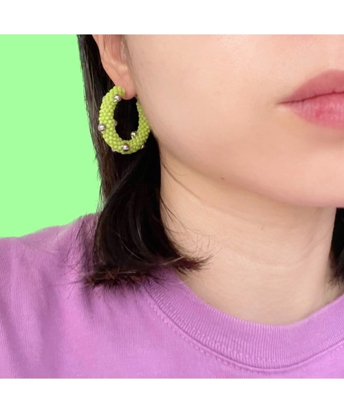 tone(トーン)の「【Bethlehem】チャンキーフープピアス(MA)(ピアス(両耳用)・レディース・ライム/ピンク/ブルー・FREE)」の15枚目の写真