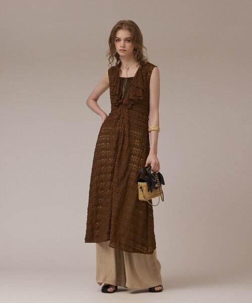 GRACE CONTINENTAL（グレースコンチネンタル）の「レースロングカーディガン（カーディガン/ボレロ・レディース・ブラック/ブラウン・36）」の3枚目の写真