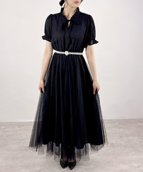 CLOTHY(クロシィ)の「【オケージョンやお出かけにも◎】パールベルト付きドレス(ドレス・レディース・ベージュ/ブラック・MEDIUM)」の17枚目の写真