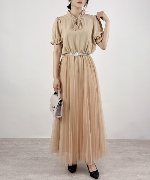 CLOTHY(クロシィ)の「【オケージョンやお出かけにも◎】パールベルト付きドレス(ドレス・レディース・ベージュ/ブラック・MEDIUM)」の12枚目の写真