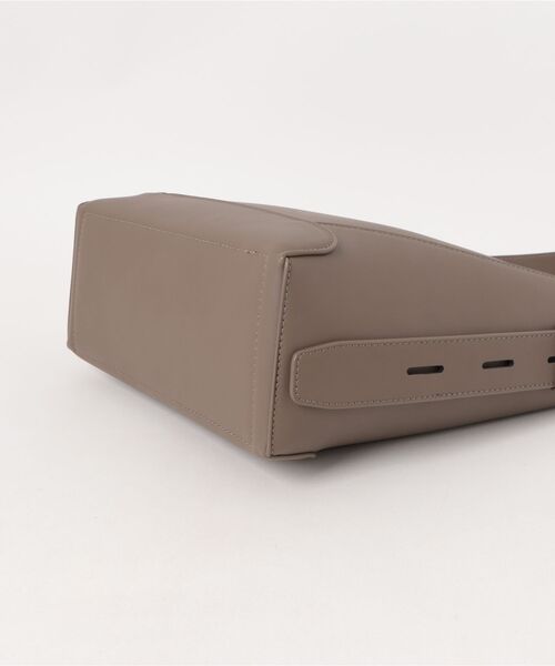 Jewelna Rose（ジュエルナローズ）の「JEWELNA by Jewelna Rose ワンハンドルトート 16286（トートバッグ・レディース・ブラック/グレイッシュベージュ・FREE）」の5枚目の写真