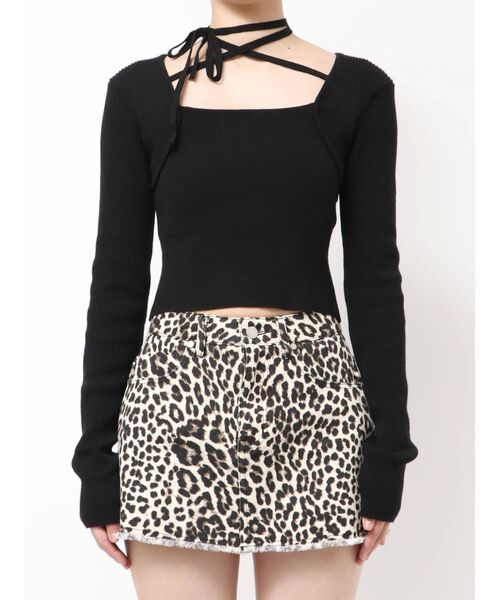 EMODA(エモダ)の「レイヤーコンパクトチョーカーニット(ニット/セーター・レディース・ブルー/ブラック/グレー/アイボリー・FREE)」の20枚目の写真