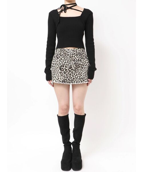 EMODA(エモダ)の「レイヤーコンパクトチョーカーニット(ニット/セーター・レディース・ブルー/ブラック/グレー/アイボリー・FREE)」の9枚目の写真