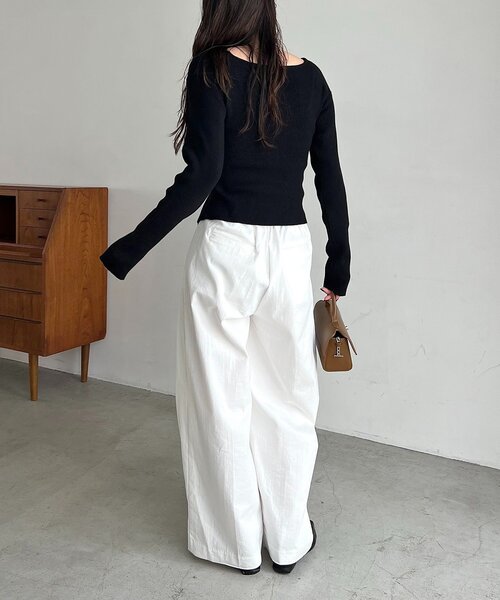 CAPRICIEUX LE'MAGE(カプリシューレマージュ)の「【選べる4サイズ展開】2タックコットンパンツ(その他パンツ・レディース・ホワイト/ブラック・38/PS/TM/36)」の13枚目の写真