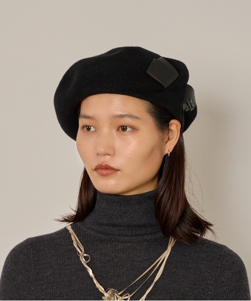 arth(アース)の「arth Put in Ribbon Beret / アース(ハンチング/ベレー帽・レディース・ブラック/ベージュ/ブラウン・M/57.5cm)」の2枚目の写真