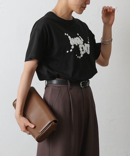COLONY 2139(コロニートゥーワンスリーナイン)の「AMBIENTプリントTシャツ(Tシャツ/カットソー・レディース・ブラック/サックスブルー/ホワイト/ブラウン/ピンク・FREE)」の19枚目の写真