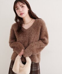 Vネックシャギーニットプルオーバー