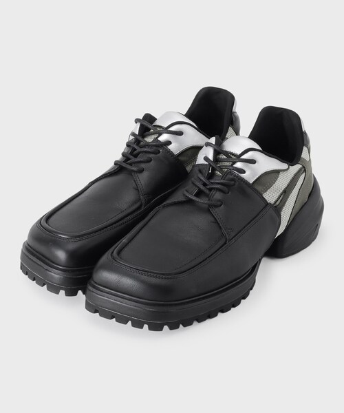 tk.TAKEO KIKUCHI（ティーケータケオキクチ）の「ハイブリッドシューズスニーカー（スニーカー・メンズ・シルバー系4/ブラック系4・55/65/75）」の3枚目の写真