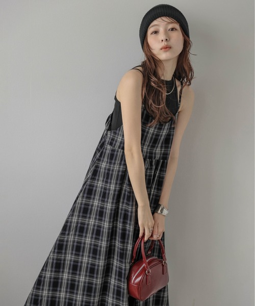 SUGAR BISKET（シュガービスケット）の「チェック柄キャミソールワンピース（ワンピース・レディース・ブルー/ブラック/グリーン/オレンジ/ベージュ・フリー）」の10枚目の写真