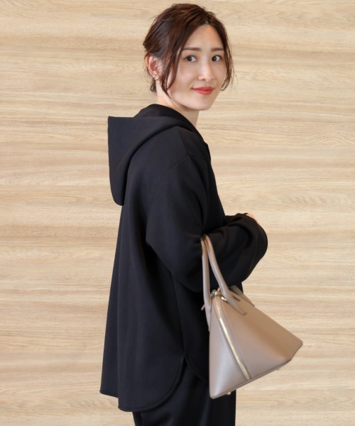 Bou Jeloud（ブージュルード）の「【はあちゅう*Bou Jeloud】カンガルーパーカー（スウェット・レディース・キャメル/ピンク/ブラック/グレー・FREE）」の7枚目の写真