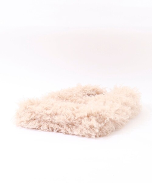 NOLLEY’S（ノーリーズ）の「【PR林☆別注】チベットラムフェイクファーバッグ（ショルダーバッグ・レディース・ベージュ/グレイッシュベージュ・FREE）」の6枚目の写真