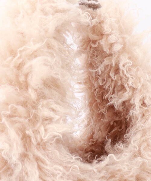 NOLLEY’S（ノーリーズ）の「【PR林☆別注】チベットラムフェイクファーバッグ（ショルダーバッグ・レディース・ベージュ/グレイッシュベージュ・FREE）」の15枚目の写真