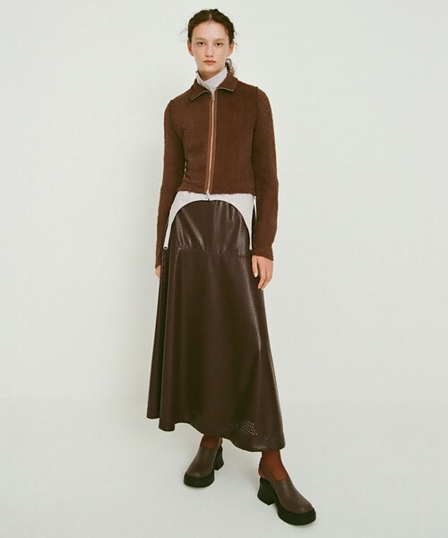 Ray BEAMS（レイビームス）の「シャギー ジップ カーディガン [手洗い可]（カーディガン/ボレロ・レディース・ダークブラウン/ブラック・ONE SIZE）」の12枚目の写真