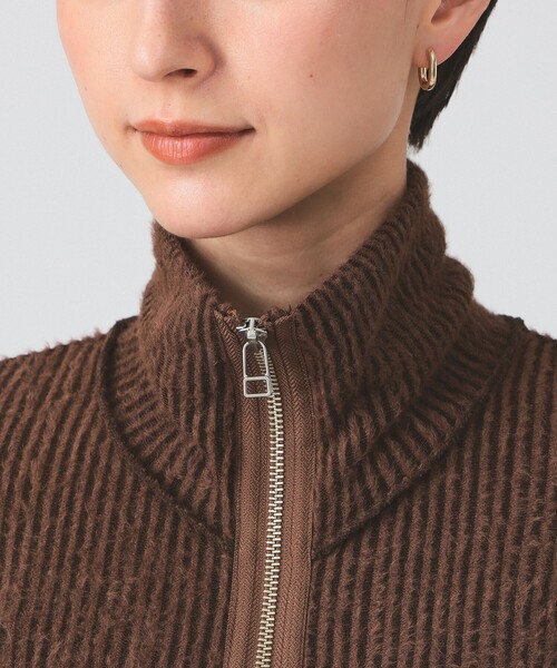 Ray BEAMS（レイビームス）の「シャギー ジップ カーディガン [手洗い可]（カーディガン/ボレロ・レディース・ダークブラウン/ブラック・ONE SIZE）」の17枚目の写真