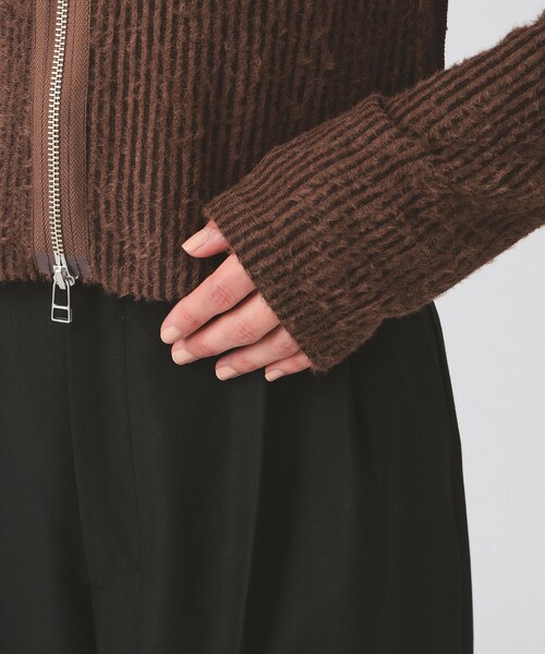 Ray BEAMS（レイビームス）の「シャギー ジップ カーディガン [手洗い可]（カーディガン/ボレロ・レディース・ダークブラウン/ブラック・ONE SIZE）」の18枚目の写真