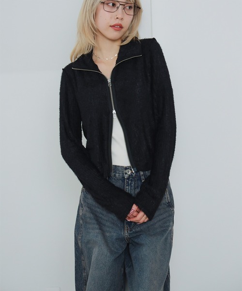 Ray BEAMS（レイビームス）の「シャギー ジップ カーディガン [手洗い可]（カーディガン/ボレロ・レディース・ダークブラウン/ブラック・ONE SIZE）」の2枚目の写真