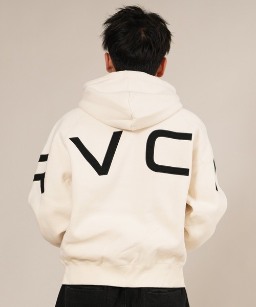 RVCA（ルーカ）の「RVCA/ルーカ フルジップパーカー ビッグロゴデザイン BF042-019（パーカー・メンズ・ホワイト×ブラック/ブラック×ホワイト/スミクロ・L/M/S）」の6枚目の写真