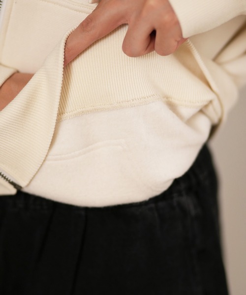 RVCA（ルーカ）の「RVCA/ルーカ フルジップパーカー ビッグロゴデザイン BF042-019（パーカー・メンズ・ホワイト×ブラック/ブラック×ホワイト/スミクロ・L/M/S）」の10枚目の写真