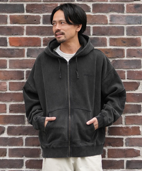 RVCA（ルーカ）の「RVCA/ルーカ フルジップパーカー ビッグロゴデザイン BF042-019（パーカー・メンズ・ホワイト×ブラック/ブラック×ホワイト/スミクロ・L/M/S）」の19枚目の写真