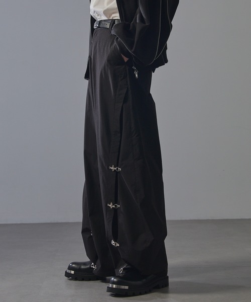 ANEDIST（アンディスト）の「Transform wide balloon pants / トランスフォームワイドバルーンパンツ（その他パンツ・メンズ・ブラック/チャコールグレー・L/M）」の7枚目の写真