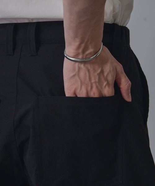 ANEDIST（アンディスト）の「Transform wide balloon pants / トランスフォームワイドバルーンパンツ（その他パンツ・メンズ・ブラック/チャコールグレー・L/M）」の18枚目の写真