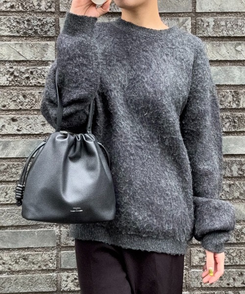 DRAW（ドロー）の「DRAW(ドロー) / ドローストリング バッグ スモール【シュリンクビーガンレザー】（ショルダーバッグ・レディース・ブラック/グレー・SMALL）」の12枚目の写真